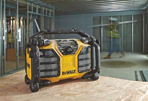 DeWALT DCR017 DAB rádio Exkalibr sk