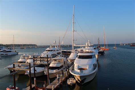 A Guide to Selling Your Marina