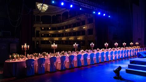 Organizza Un Evento Nei Teatri Della Pergola Rifredi Ed Era