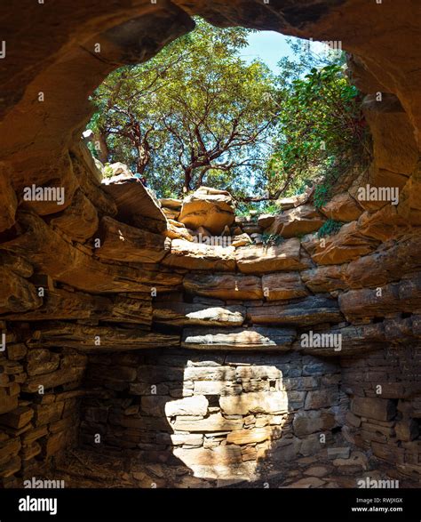 Neolithic architecture hi-res stock photography and images - Alamy