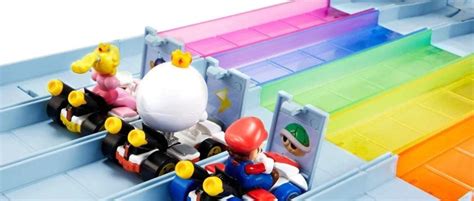 Hot Wheels Lanzar La Pista Rainbow Road De Mario Kart Y Aqu La Puedes Ver A Detalle Atomix