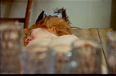 Naked Renate Kasché in Josefine Mutzenbacher II Meine Liebhaber