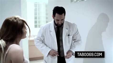 Hot Nerdy Teen Fucks With A Plastic Surgeon Just To Get A Better Discount XNXX