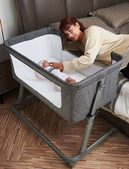 Pamo Babe Baby Bedside Bassinet Crib Adjustable Portable Bedside Sleeper For Infant Newborn
