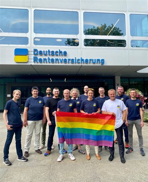 Csd In Berlin Deutsche Rentenversicherung Bund Lebt Vielfalt Und