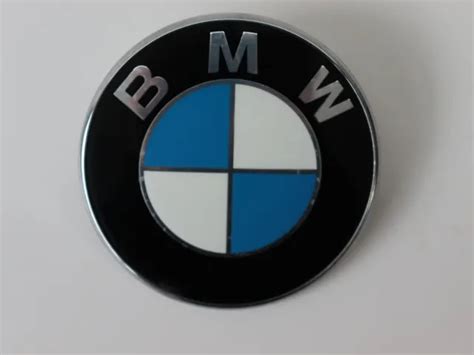 ORIGINAL BMW E46 Compact E39 5er Embleme Logo Plakette Heckklappe