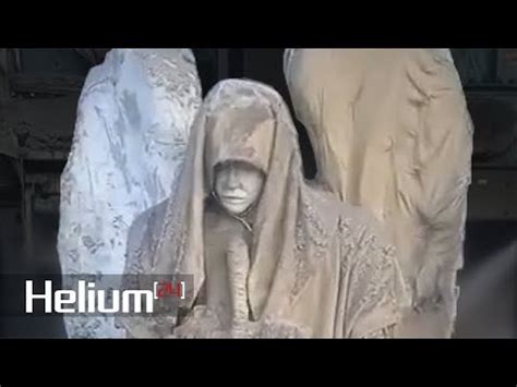 Mineros De Siberia Desentierran En El Permafrost Antigua Estatua De Un