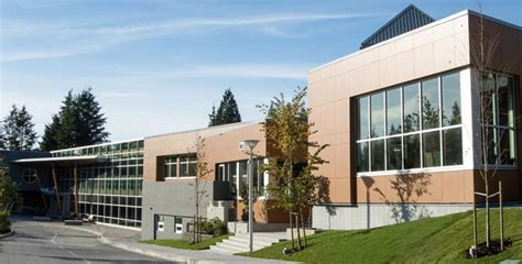 West Vancouver Schools 楓葉教育升學中心 Maple Overseas Education 英國 加拿大 紐西蘭 澳洲 美國