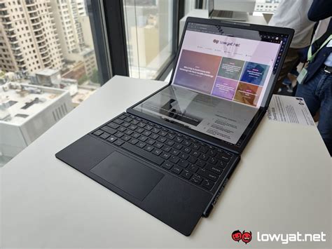 HP Spectre Fold Hands On: One Gorgeous Looking And Expensive Foldable - Lowyat.NET