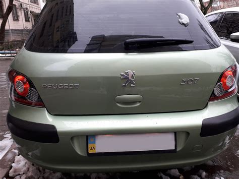 Замена задних фонарей — Peugeot 307, 2 л, 2001 года | электроника | DRIVE2