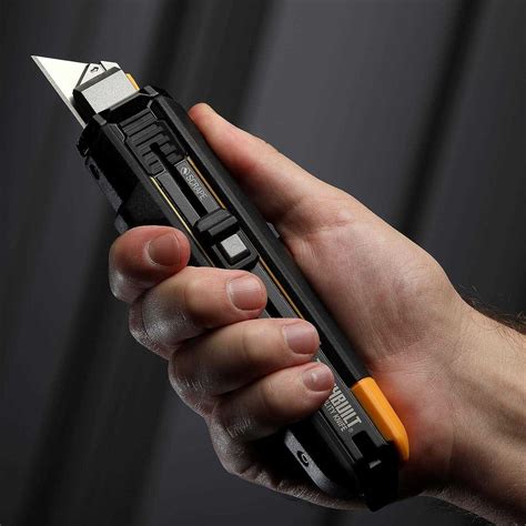 Toughbuilt Scraper Utility Knife with 5 Blades - Hardwares online store