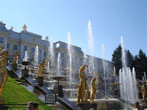 Peterhof (Petrodvorets)