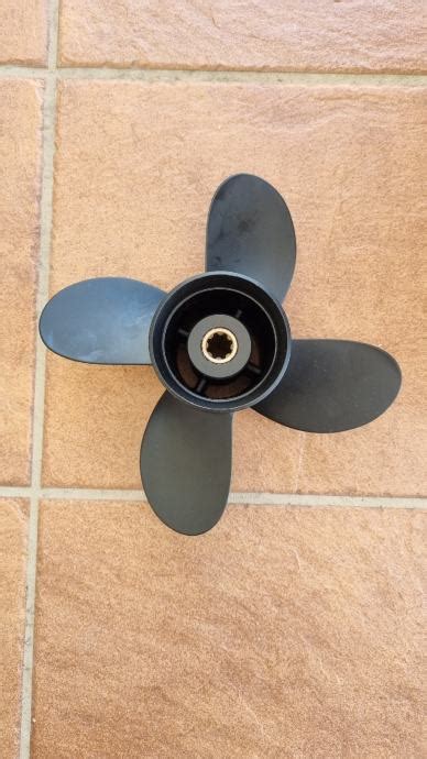 Propeler Propela Yamaha 9.9 , 15, 20 ks