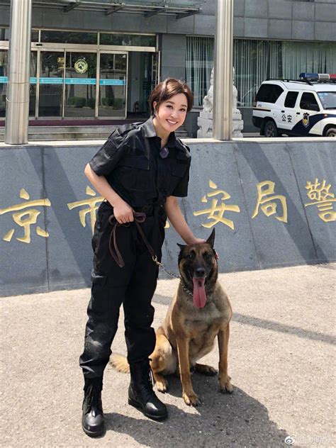 《但愿人长久》警花警犬完美作战 刘晓庆刘嘉玲分组pk引关注 360娱乐，你开心就好