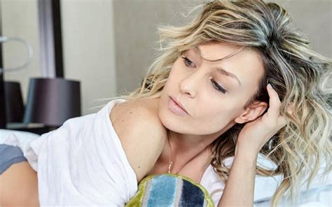 Fey Comparte Una Foto En Bikini Y Recibe Miles Halagos En La Red Laura G