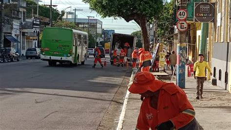 Ruas Do Centro Recebem Servi Os De Limpeza Da Prefeitura De Manaus