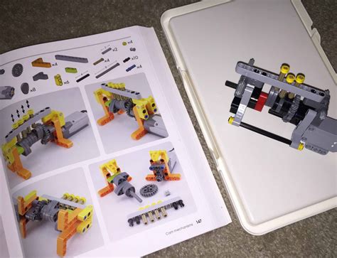 "The L E G O Power Functions Idea Book, Volume 1: Machines And Mechanisms" 5
