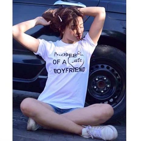 Mahira Sharma Hot Pictures To Make Your Day