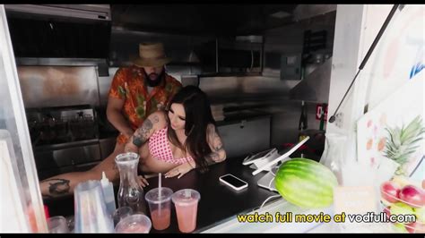 Food Truck Employee Fat Ass Get Fucked