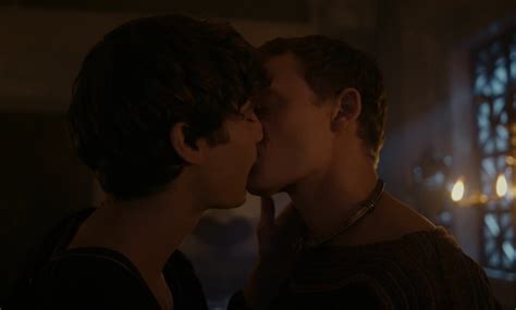 Alessandro Bedetti E Andrea Cianci Nudi In Una Scena Gay Di Una Nuova Serie Prime Those About