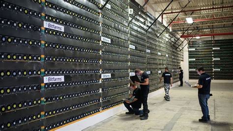 Se Instalar En R O Cuarto La Granja De Minado De Bitcoins M S Grande