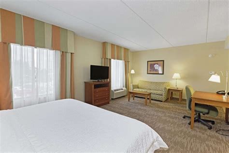 Hampton Inn & Suites Blairsville Blairsville | Bookonline.com