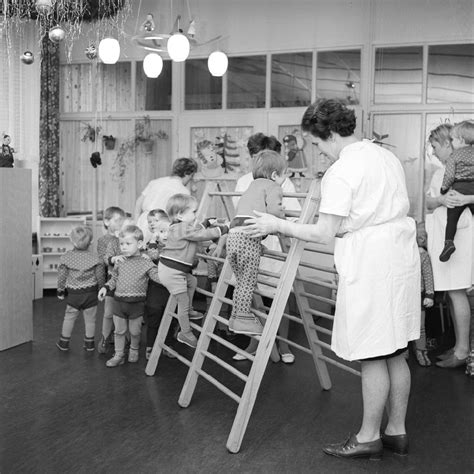 Ddr Fotoarchiv Silbitz Kinderkrippe In Silbitz Im Heutigen