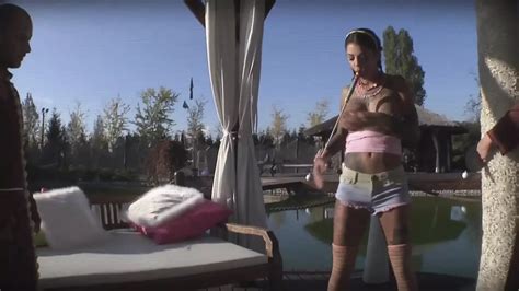 Tattooed Babe Bonnie Rotten Gets Both Holes Drilled By Fat Cocks Xhamster