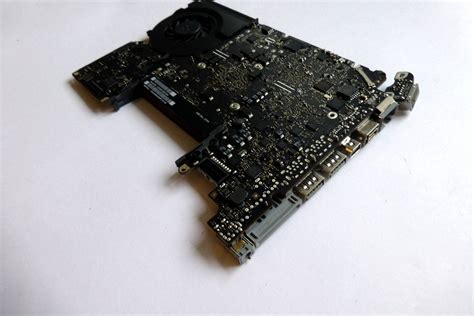 Logicboard B Mainboard Macbook Pro Zoll A I