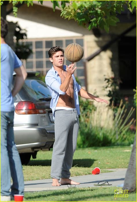 Zac Efron Shirtless Abs Flashing On Townies Basketball Set Photo