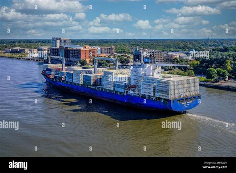 Maersk Boat Hi Res Stock Photography And Images Alamy