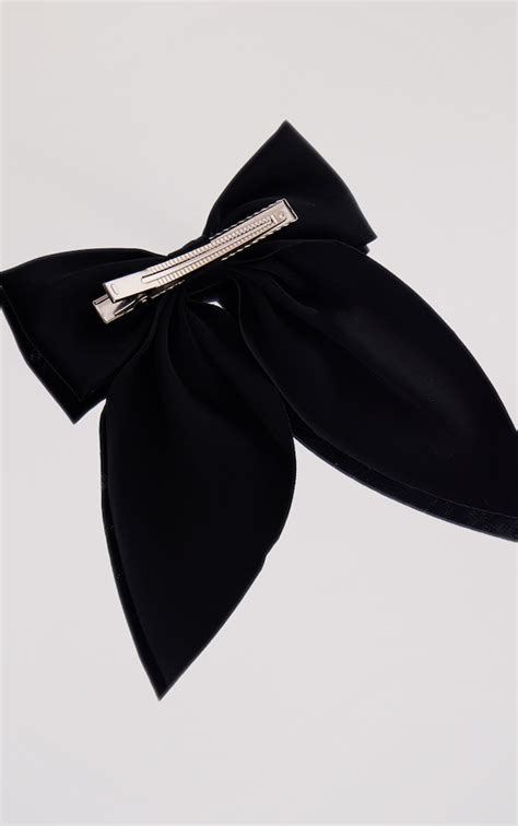 Black Large Bow Hair Clip | Accessories | PrettyLittleThing