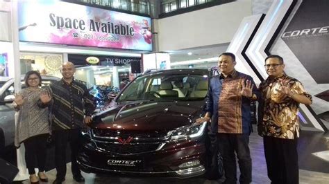 Wuling Luncurkan Dua Varian MPV Baru Cortez CT Dan Confero S ACT Di