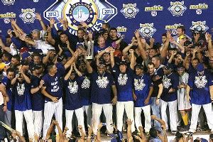 Pablo Sandoval of San Francisco Giants leads Venezuelan team to title