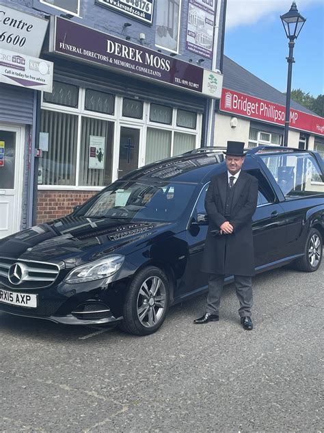 Derek Moss & Charles Embleton Funeral Directors | Houghton