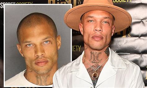 Hot Felon Jeremy Meeks Is Releasing Memoir This Fall Seven Years