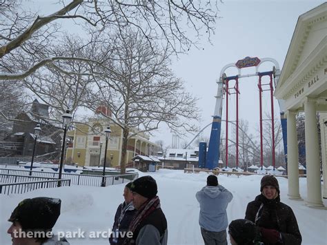 Skyhawk at Cedar Point | Theme Park Archive