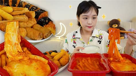 🌝 중국당면치즈추가 신전떡볶이 먹방 감기엔 역시 떡볶이🤒 로제신전치즈신전김밥잡채말이치즈스틱 등 달밤의나도