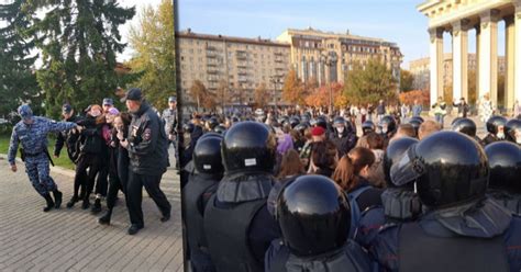 W Rosji Wrze Zatrzymania Na Protestach Przeciwko Mobilizacji Nagrania