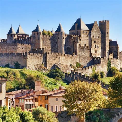 Carcassonne Castle History | NorthPoleQuery