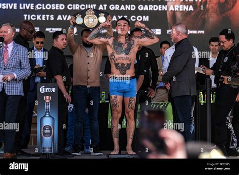 Las Vegas Nevada Usa St Apr Gabriel Rosado Weighs In At