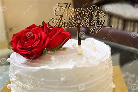 Couple Anniversary Cake Idea, Cake with Text and Red Roses Stock Photo ...