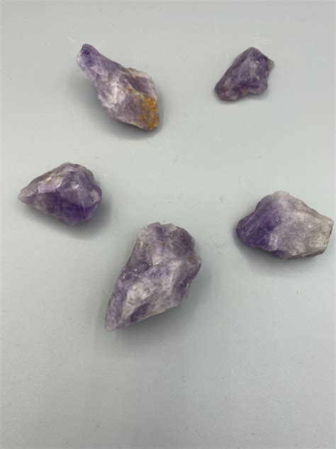 Amethyst Raw - Clinic of Calm