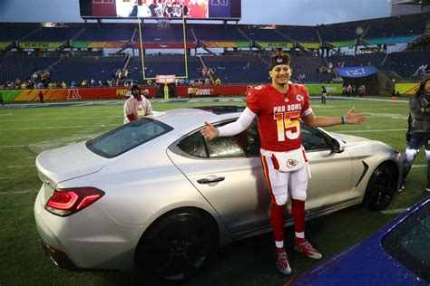 Meet Patrick Mahomes: Biography, Net Worth & More - GH...