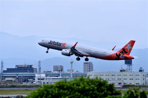 ジェットスター・ジャパン Airbus A321neo Ja26lr 福岡空港 航空フォト By 7xxxsssさん 撮影2022年09月23日