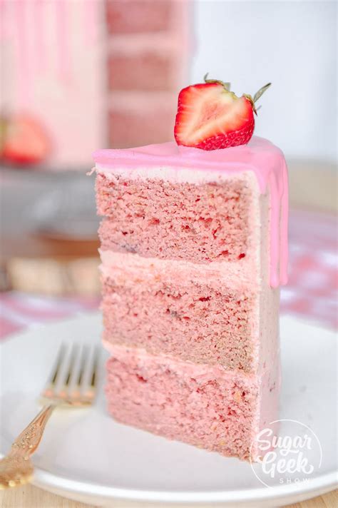 Strawberry Cake Made With Real Strawberries Sugar Geek Show