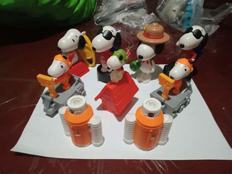 Mcdonald S Happy Meal Snoopy Set Hobbies Toys Toys Games On Carousell