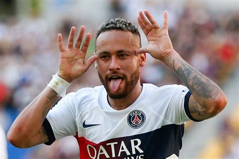 Les 11 Dates Clefs Du Passage De Neymar Au PSG FFL