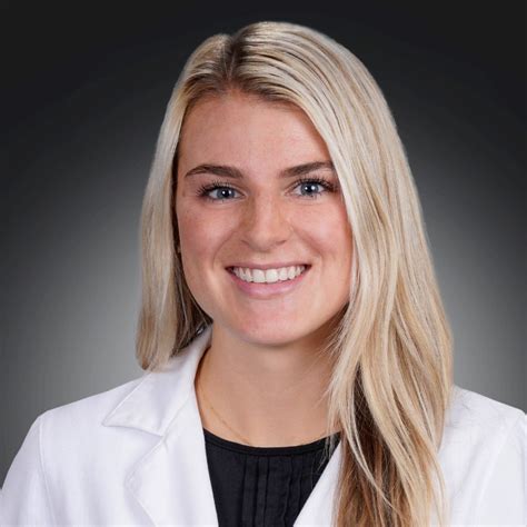 Caroline Stipa Pa C Orthopedic Surgery Physician Assistant Rothman