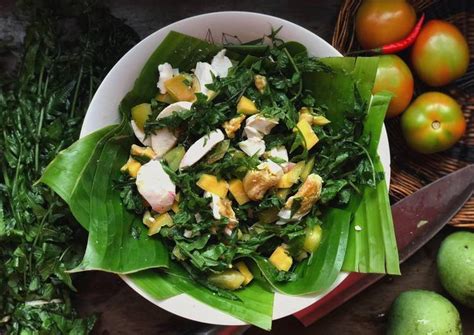 Recipe Of Supreme Tasty Ensaladang Pako With A Bites Of Salted Eggs